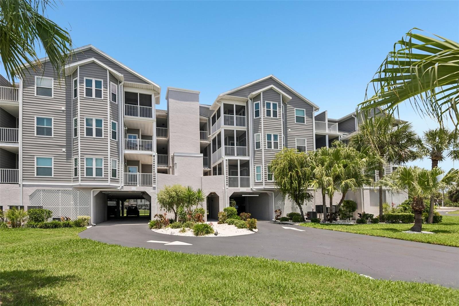 5727 BISCAYNE CT #209, NEW PORT RICHEY, FL, 34652