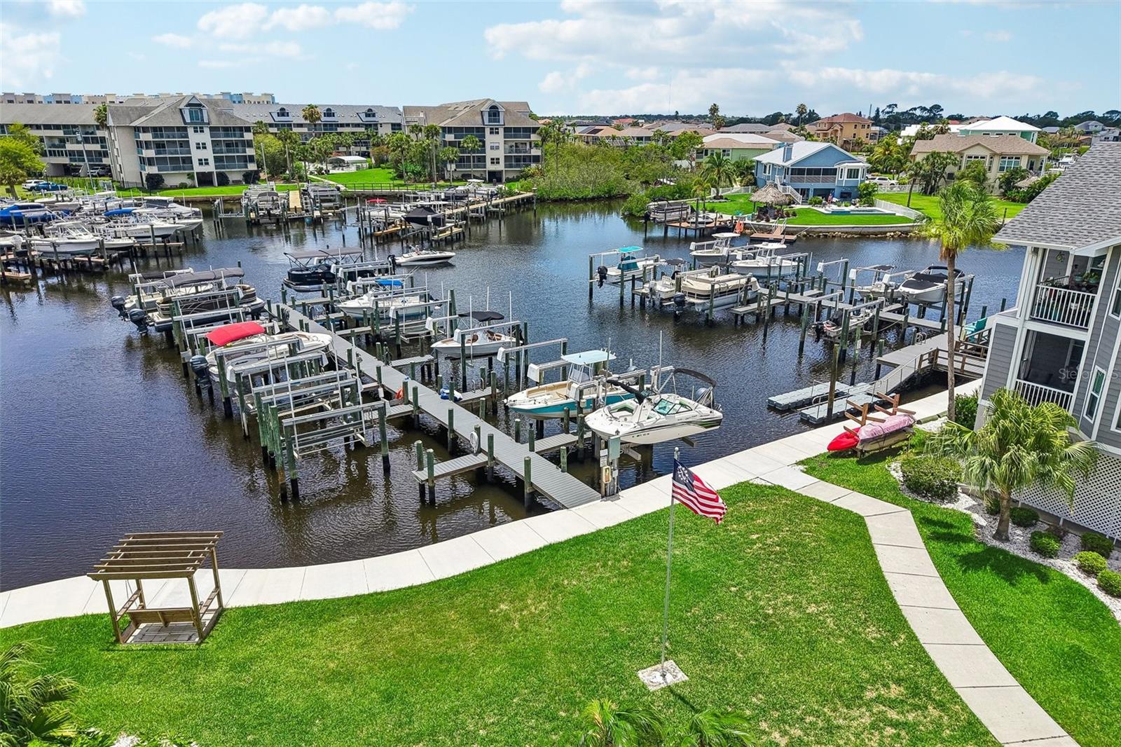 5727 BISCAYNE CT #209, NEW PORT RICHEY, FL, 34652