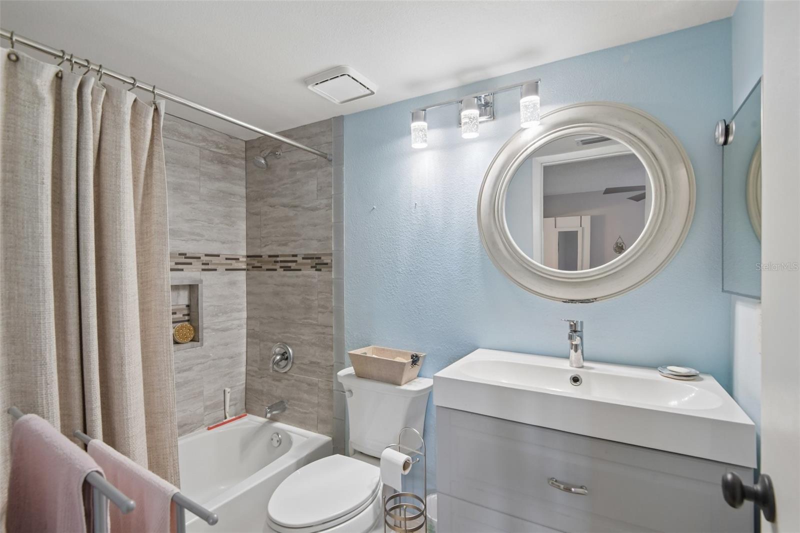 5727 BISCAYNE CT #209, NEW PORT RICHEY, FL, 34652