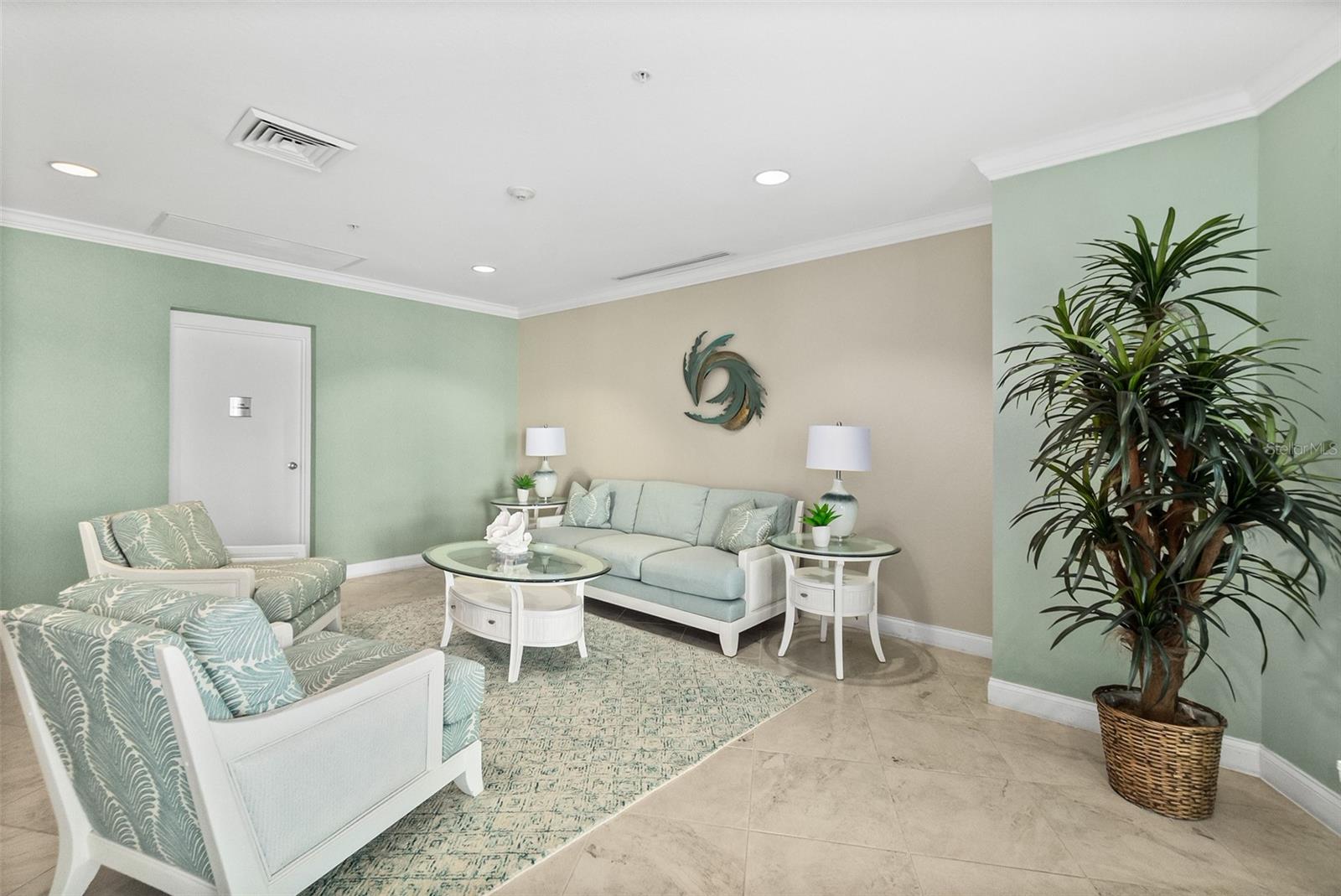 2 OCEANS WEST BLVD #405, DAYTONA BEACH, FL, 32118