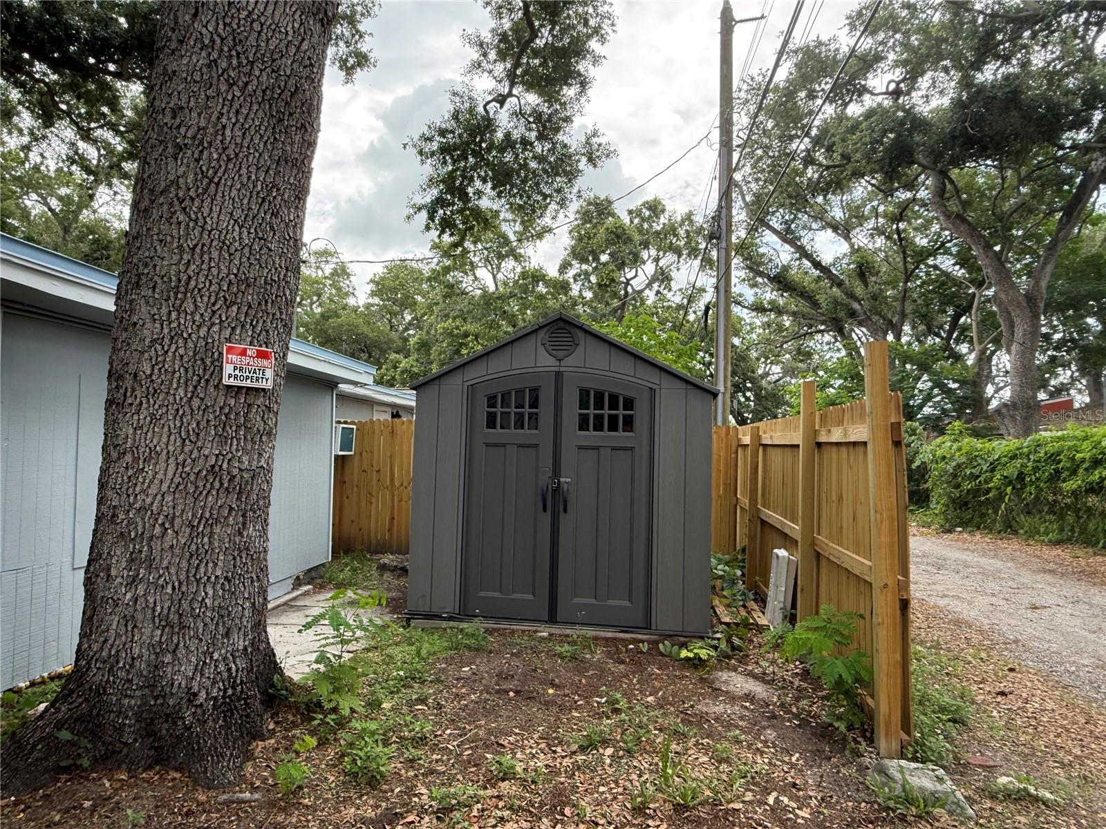 613 1ST AVE NE, LARGO, FL, 33770
