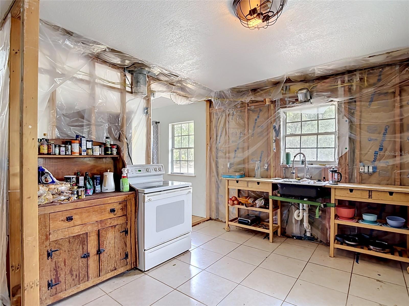 12126 SKIMMER AVE, WEEKI WACHEE, FL, 34614