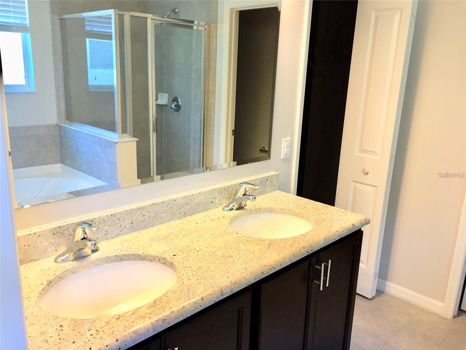 8821 ARRABIDA LN, ORLANDO, FL, 32836