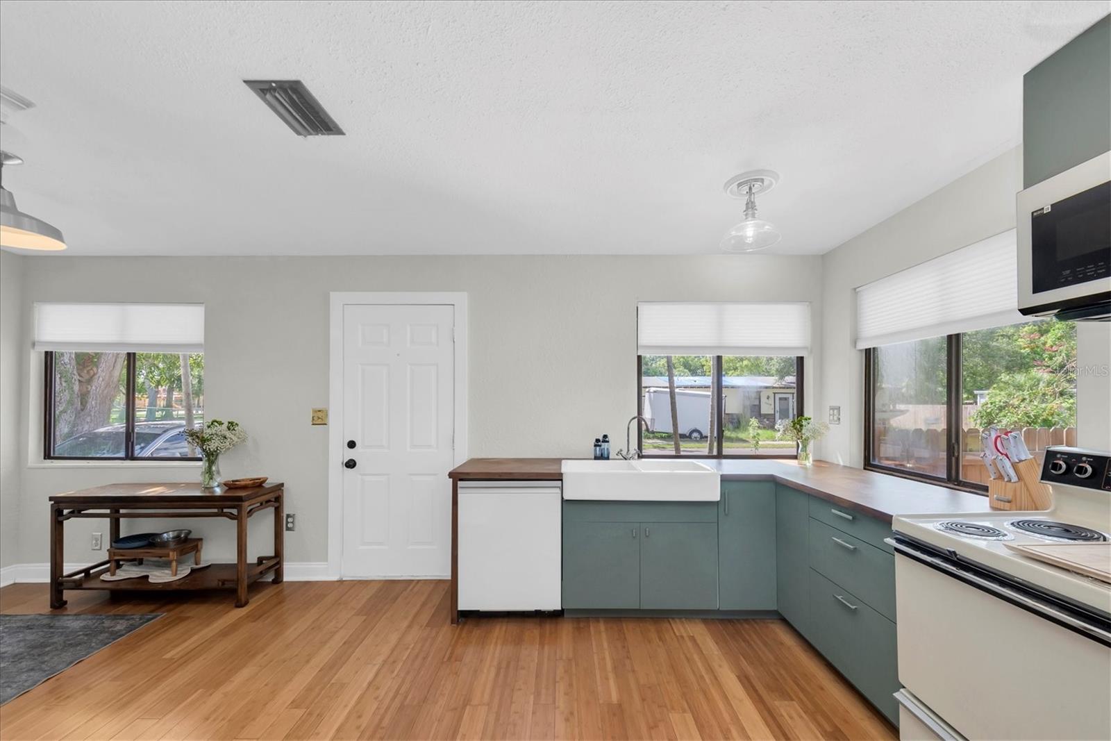 1840 51ST ST S, GULFPORT, FL, 33707