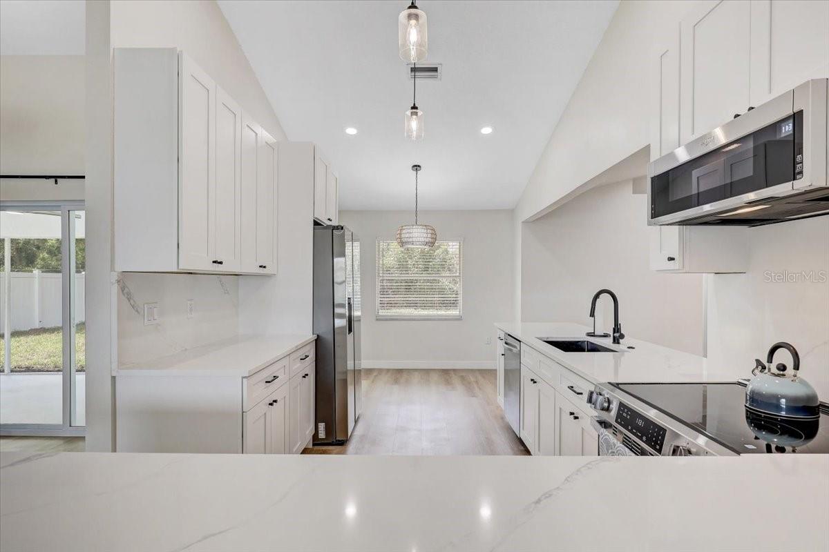 2405 APPALOOSA CIR, SARASOTA, FL, 34240