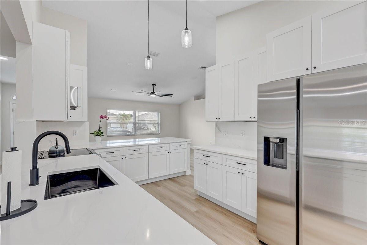 2405 APPALOOSA CIR, SARASOTA, FL, 34240