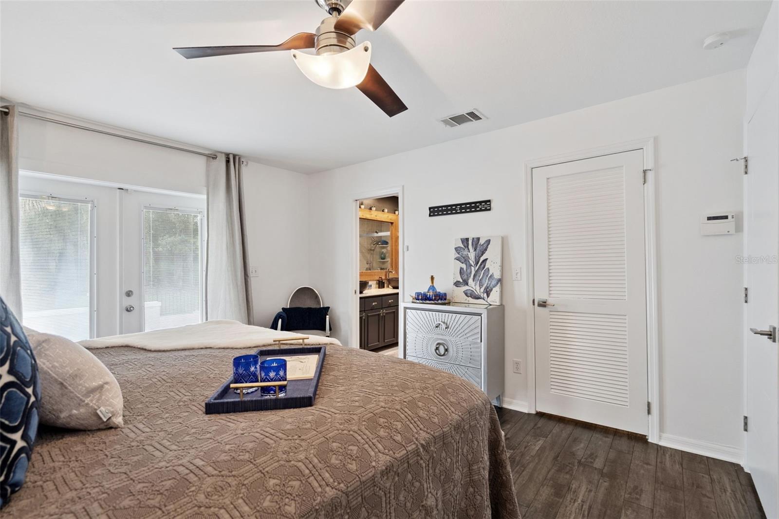 298 LAKE MARKHAM RD, SANFORD, FL, 32771