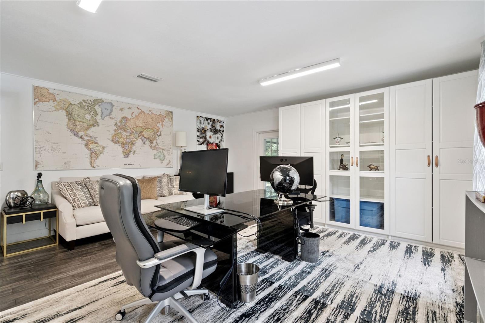 298 LAKE MARKHAM RD, SANFORD, FL, 32771