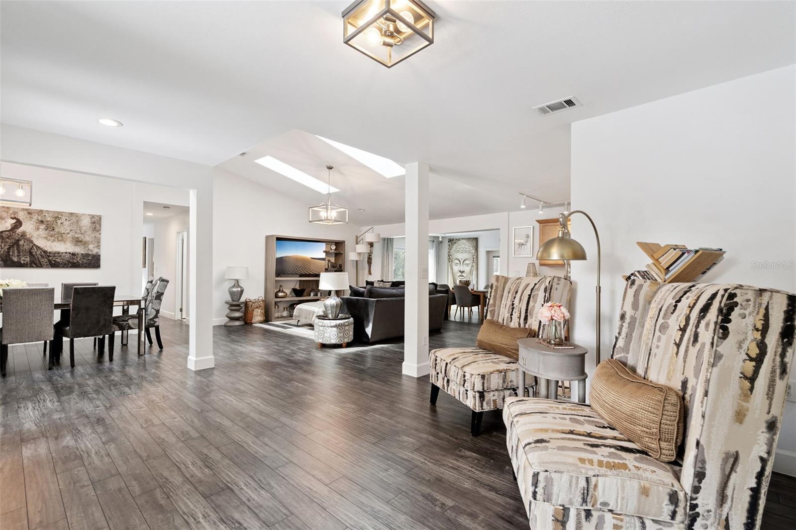 298 LAKE MARKHAM RD, SANFORD, FL, 32771