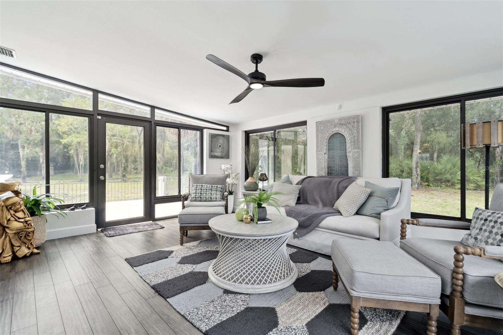 298 LAKE MARKHAM RD, SANFORD, FL, 32771