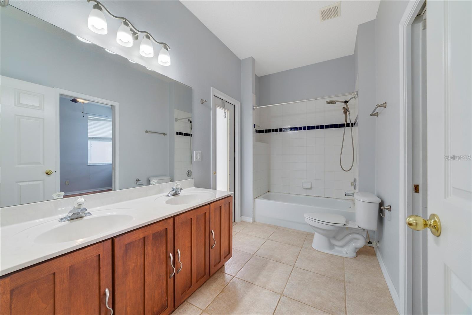 1434 ANNA CATHERINE DR, ORLANDO, FL, 32828