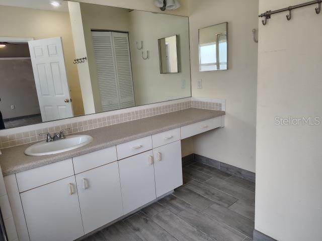 902 GREENBELT CIR, BRANDON, FL, 33510