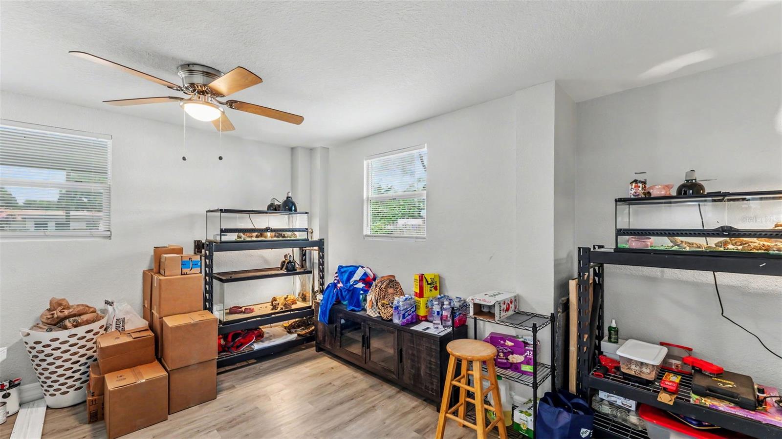 2270 S CRYSTAL LAKE DR, LAKELAND, FL, 33801