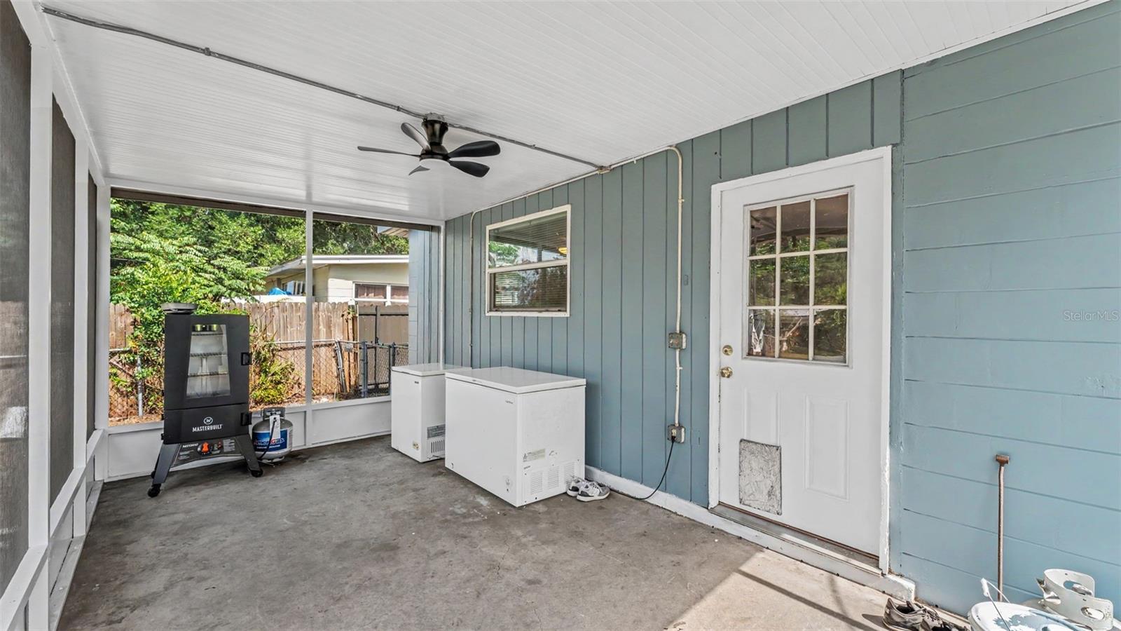 2270 S CRYSTAL LAKE DR, LAKELAND, FL, 33801