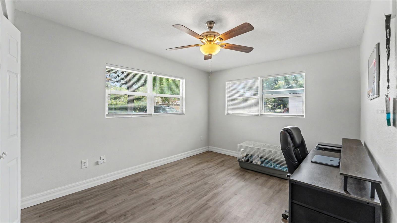 2270 S CRYSTAL LAKE DR, LAKELAND, FL, 33801