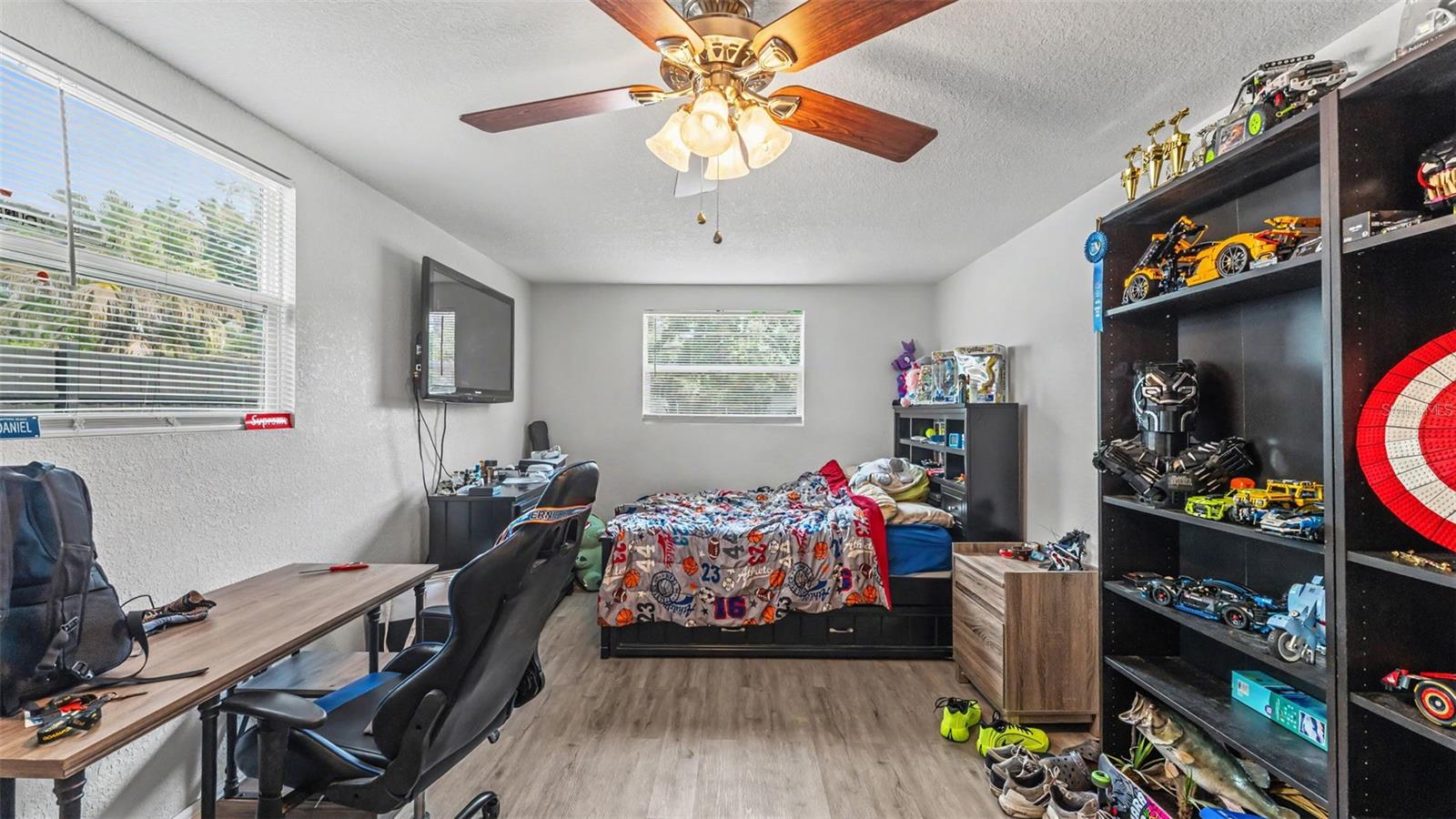 2270 S CRYSTAL LAKE DR, LAKELAND, FL, 33801