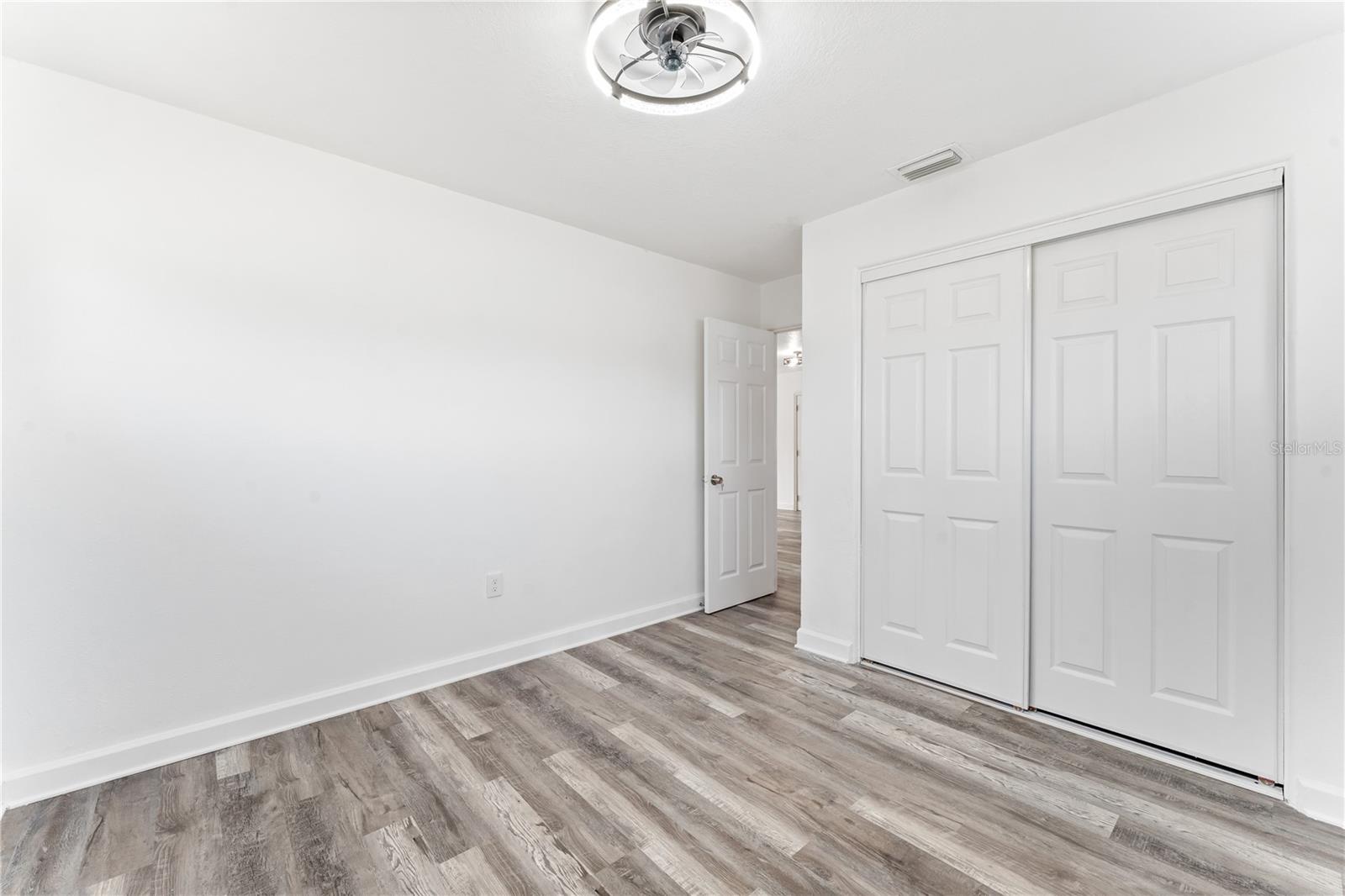 6221 FLORIDA CIR E, APOLLO BEACH, FL, 33572