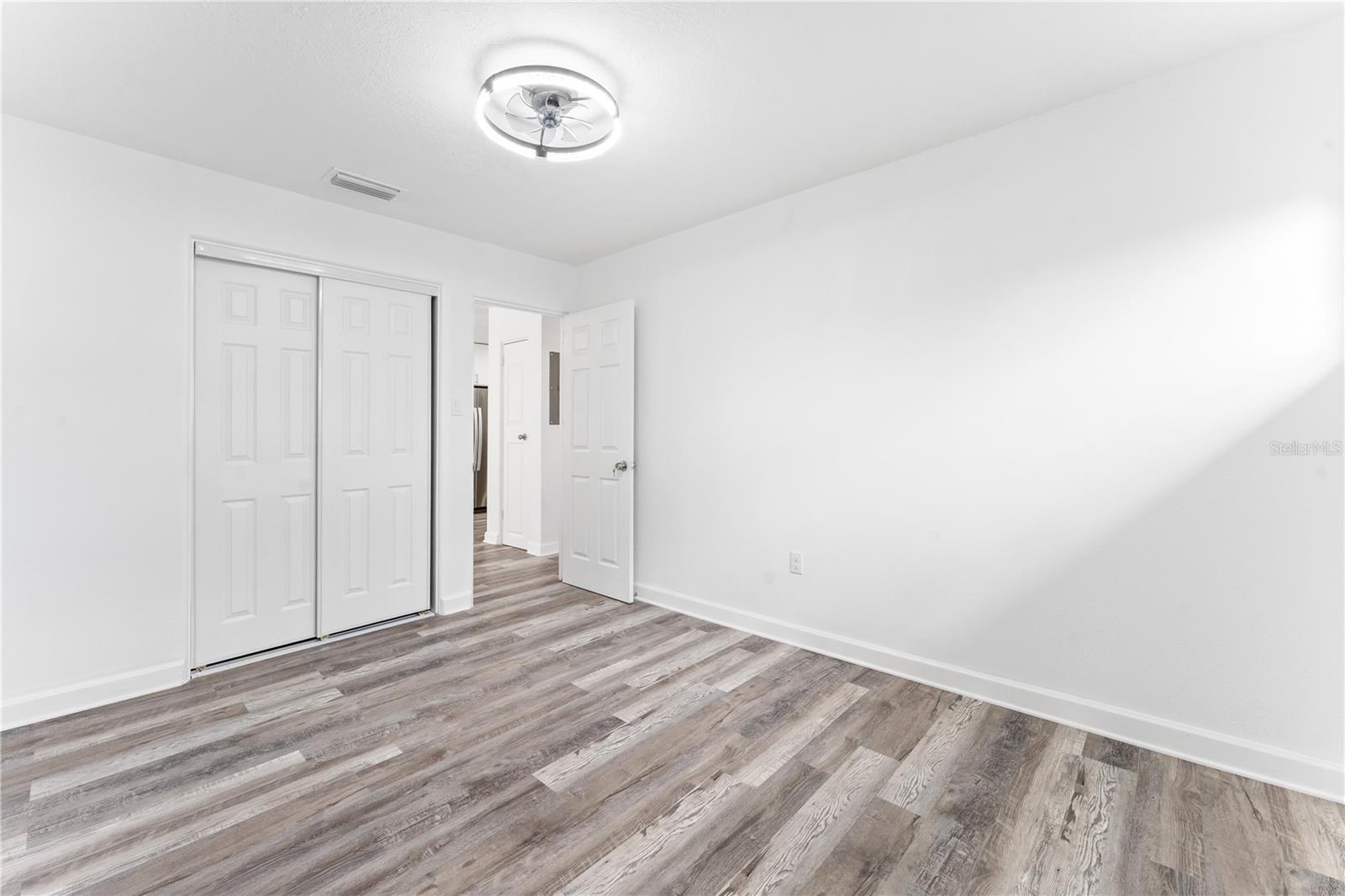 6221 FLORIDA CIR E, APOLLO BEACH, FL, 33572