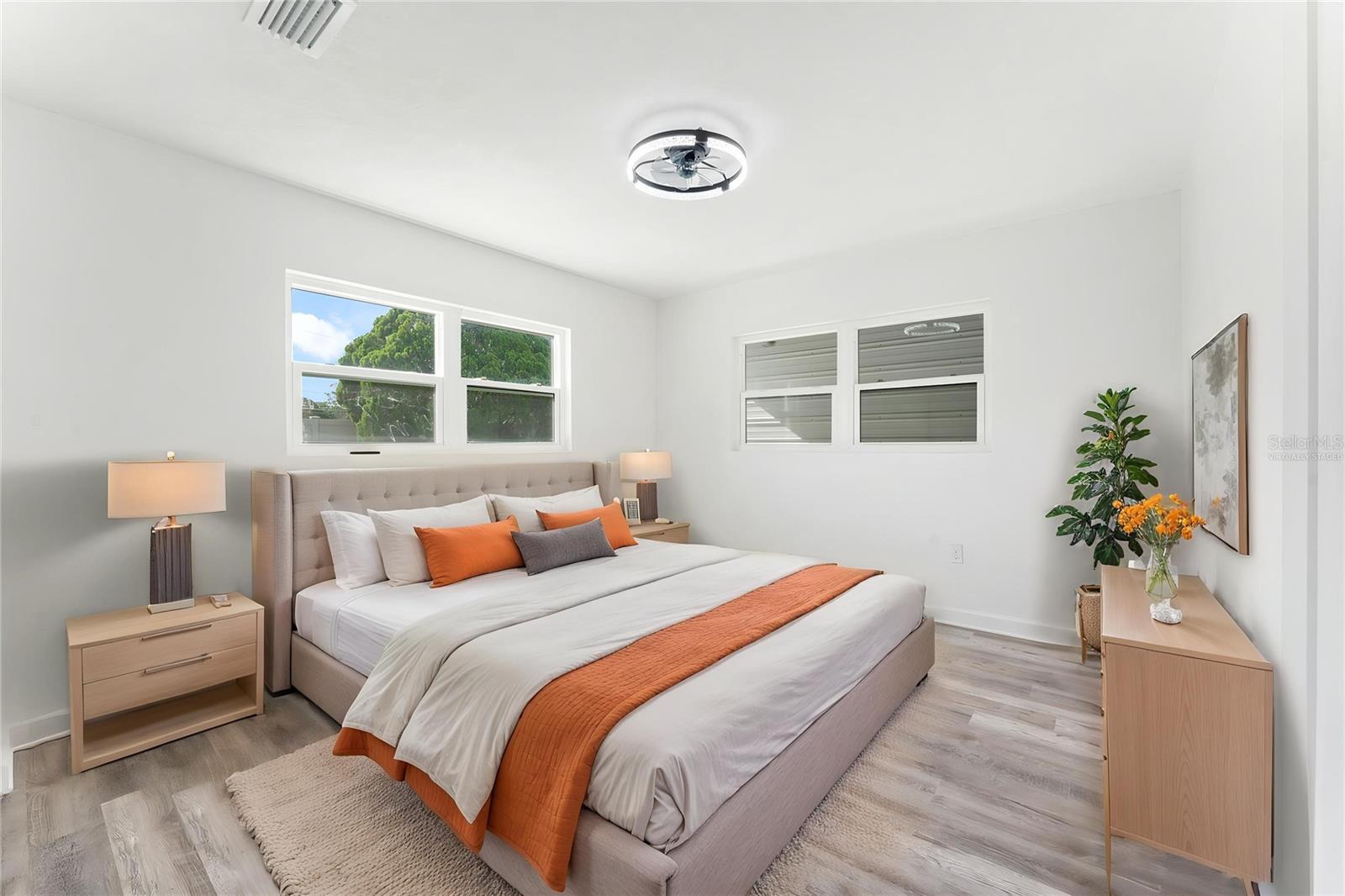 6221 FLORIDA CIR E, APOLLO BEACH, FL, 33572