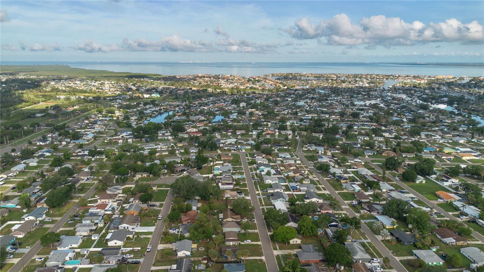 6221 FLORIDA CIR E, APOLLO BEACH, FL, 33572