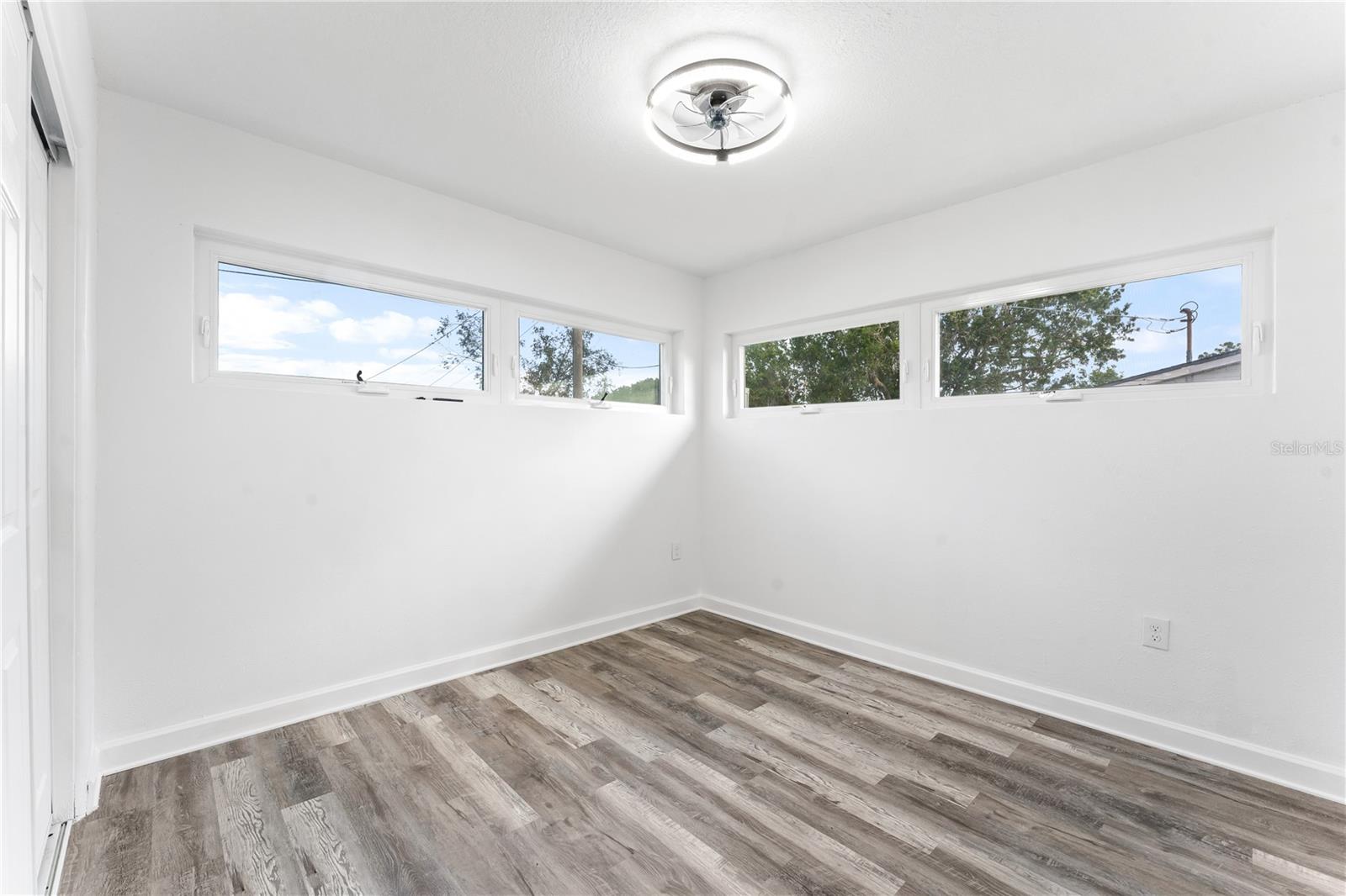 6221 FLORIDA CIR E, APOLLO BEACH, FL, 33572