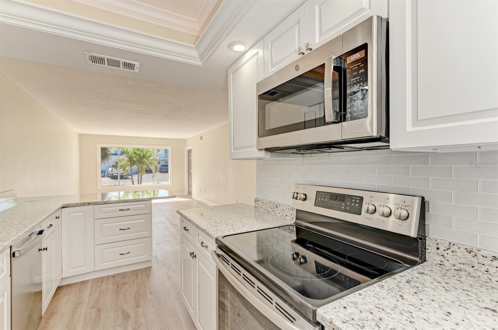 129 TYLER DR #101, SARASOTA, FL, 34236