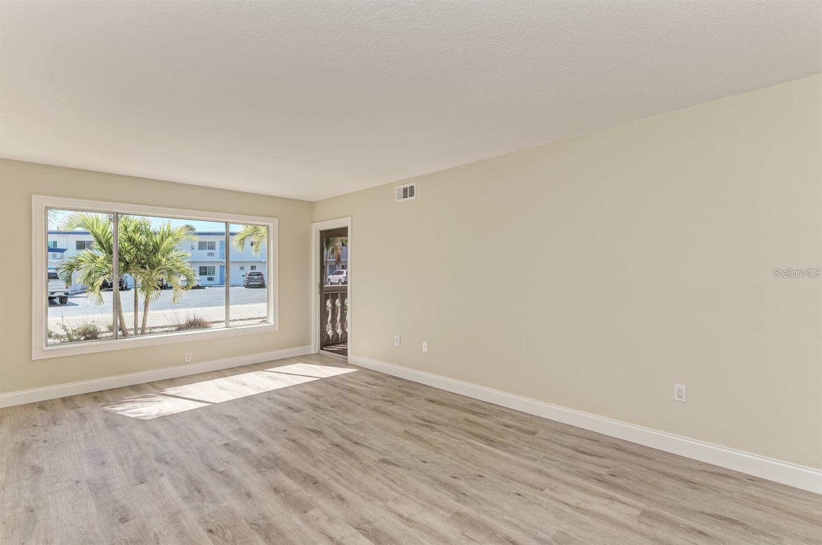 129 TYLER DR #101, SARASOTA, FL, 34236