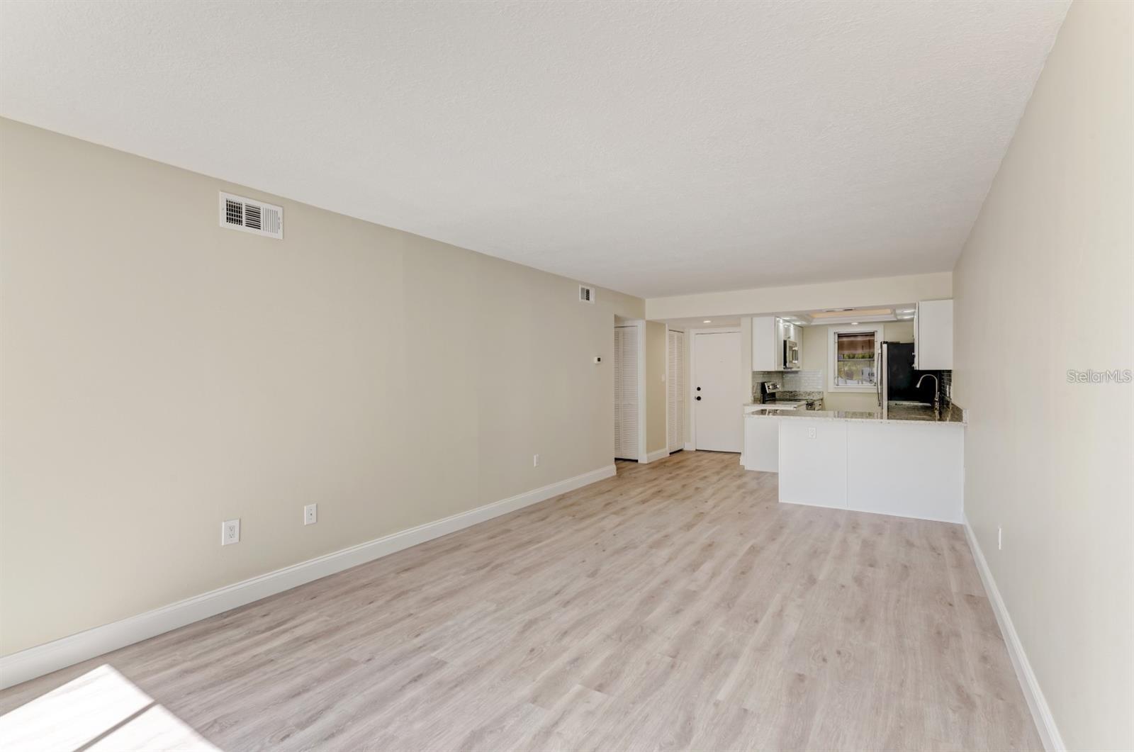 129 TYLER DR #101, SARASOTA, FL, 34236