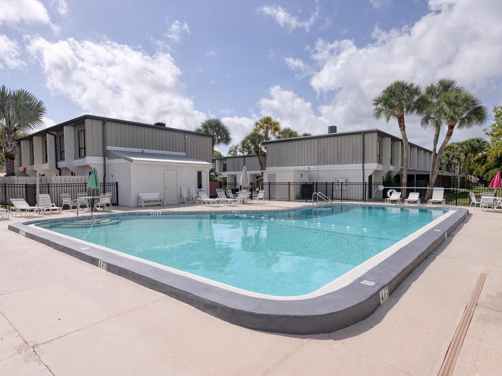 4001 BENEVA RD #401, SARASOTA, FL, 34233