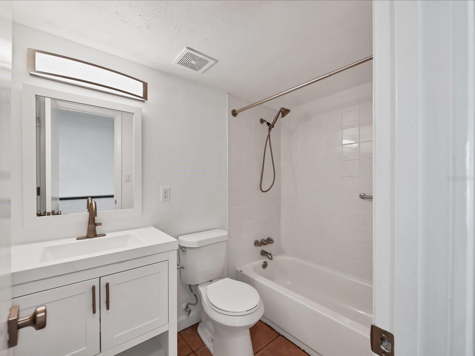 4001 BENEVA RD #401, SARASOTA, FL, 34233