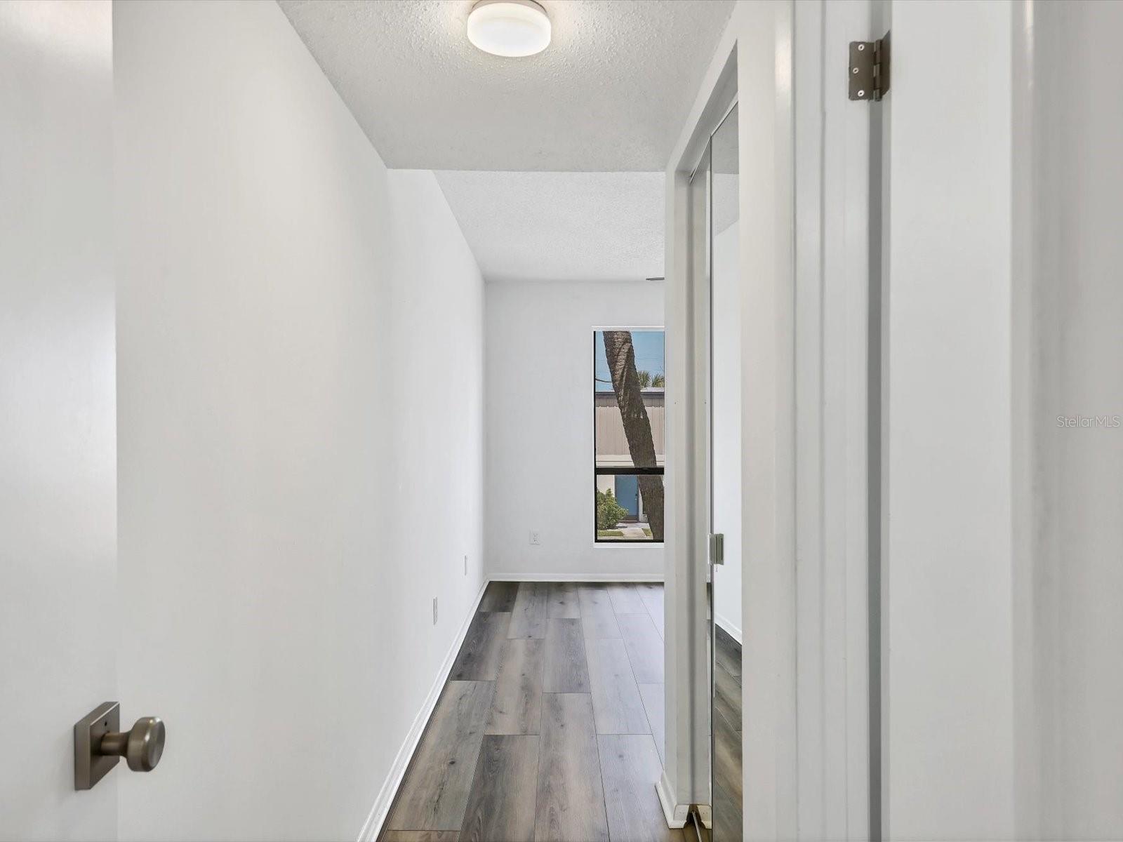 4001 BENEVA RD #401, SARASOTA, FL, 34233