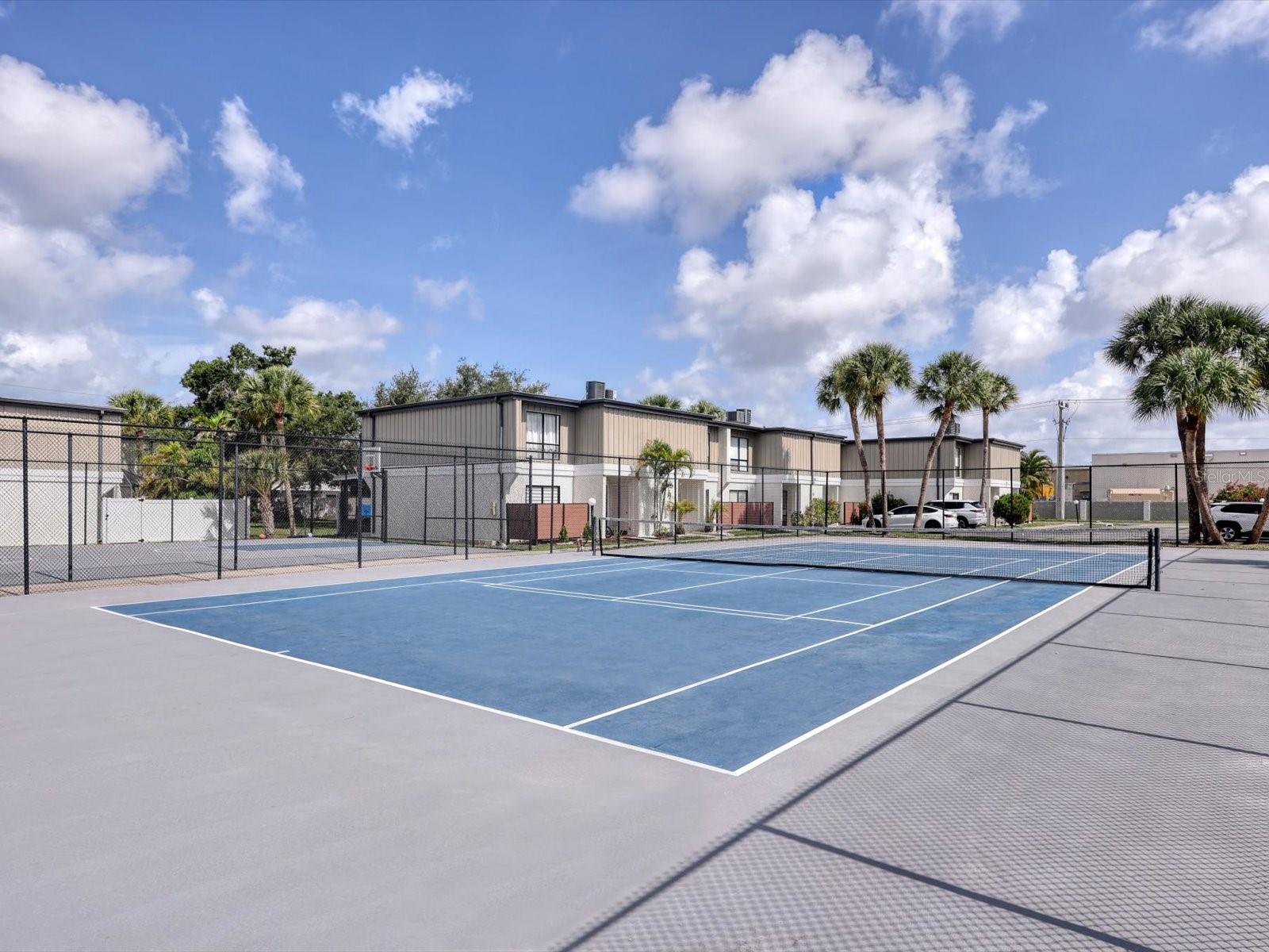 4001 BENEVA RD #401, SARASOTA, FL, 34233