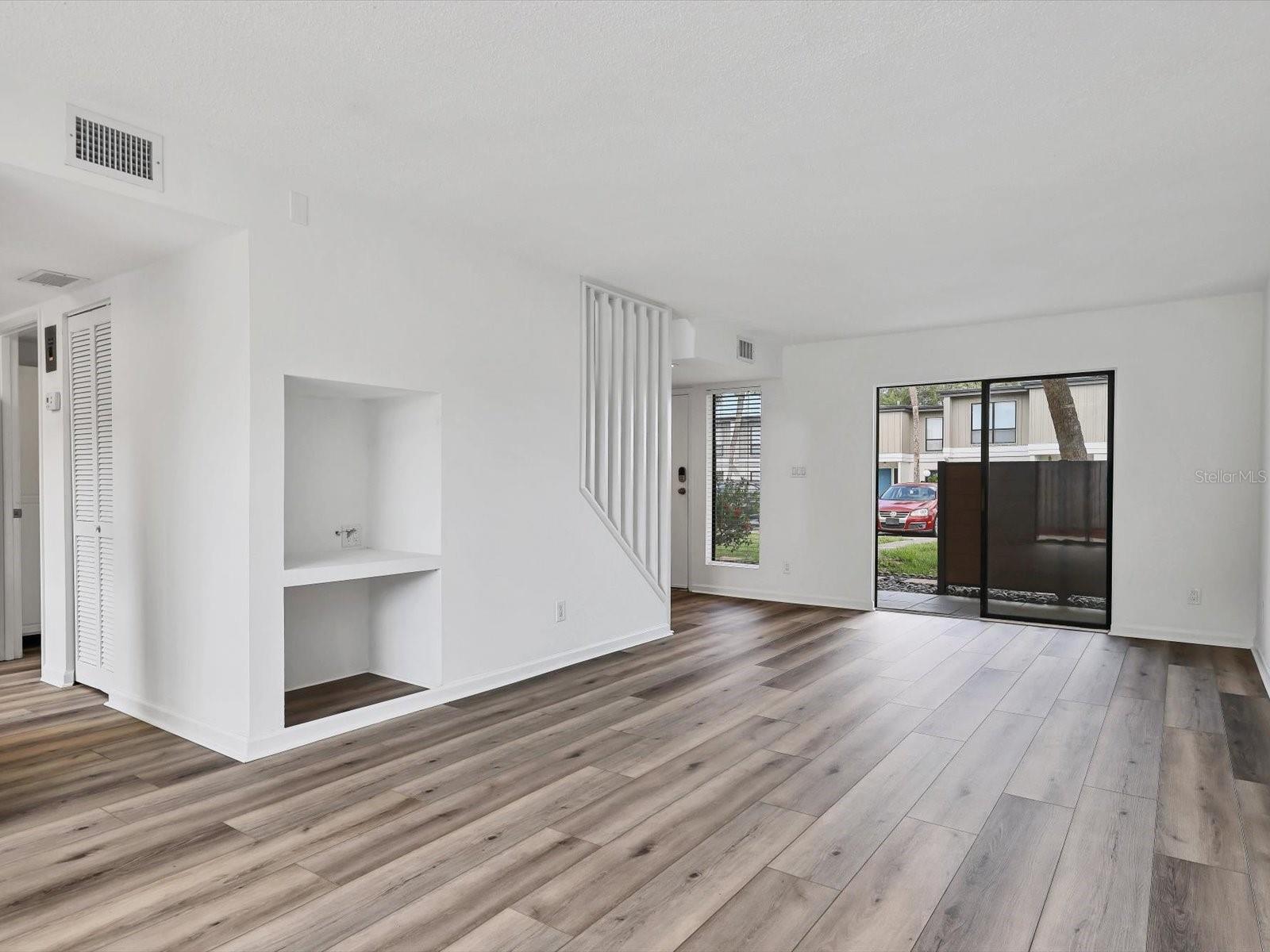 4001 BENEVA RD #401, SARASOTA, FL, 34233