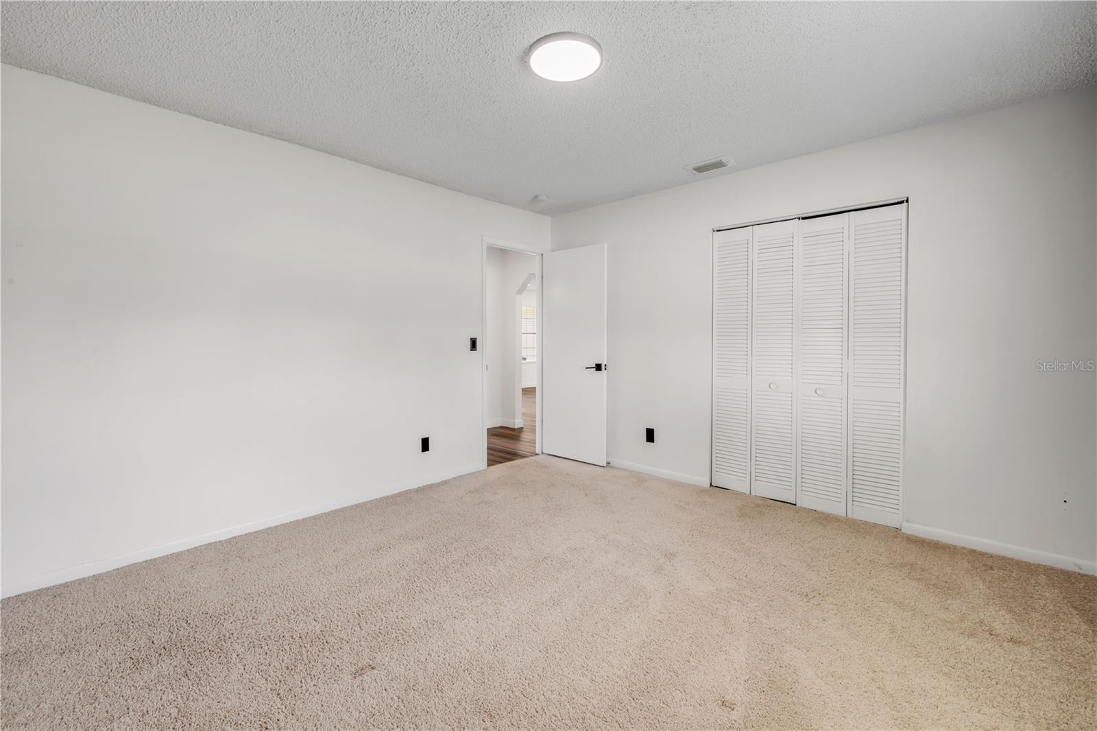 2726 EVERGREEN DR, EDGEWATER, FL, 32141