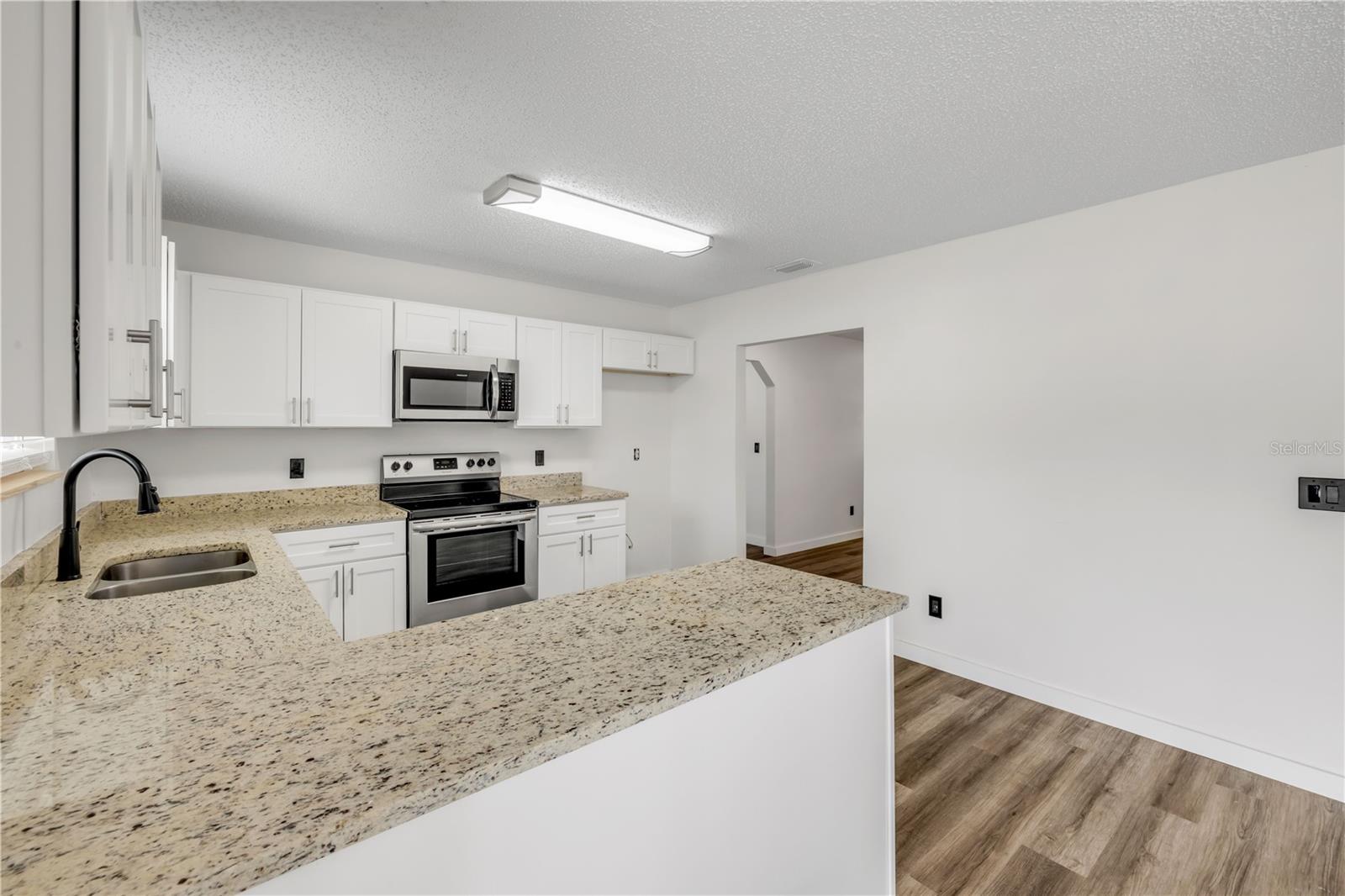 2726 EVERGREEN DR, EDGEWATER, FL, 32141