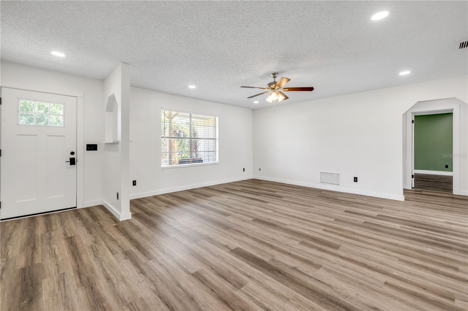 2726 EVERGREEN DR, EDGEWATER, FL, 32141