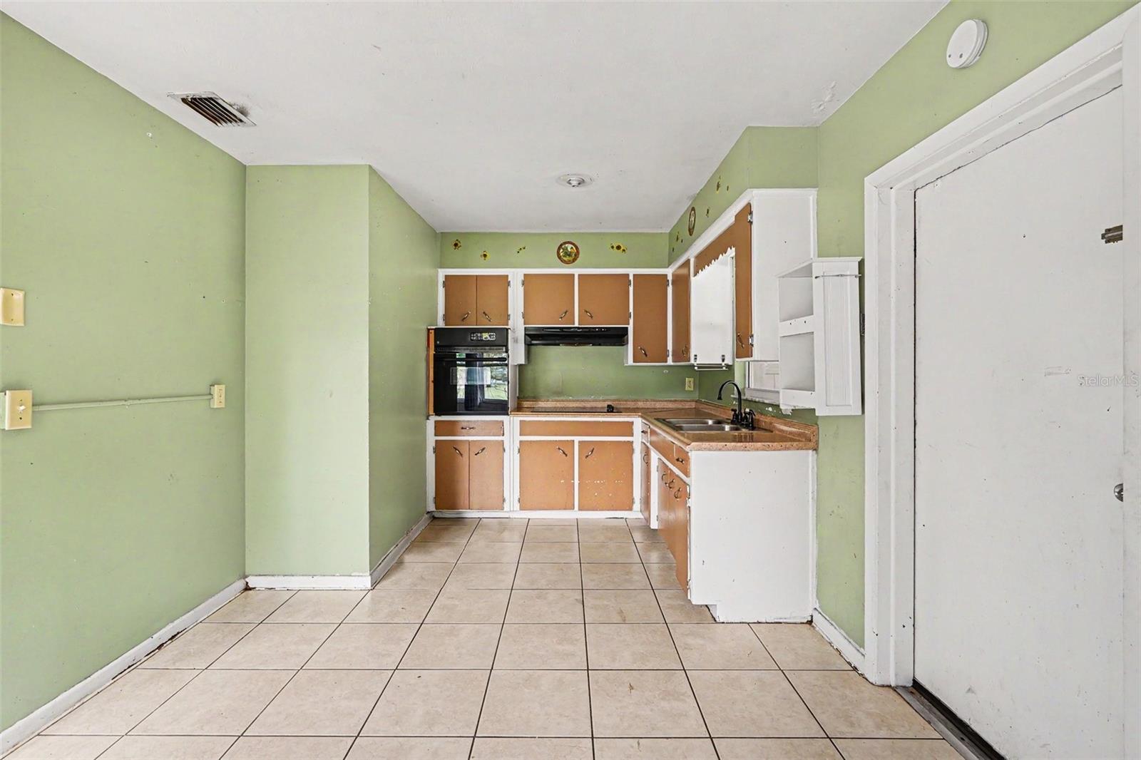520 S ORANGE AVE, FORT MEADE, FL, 33841