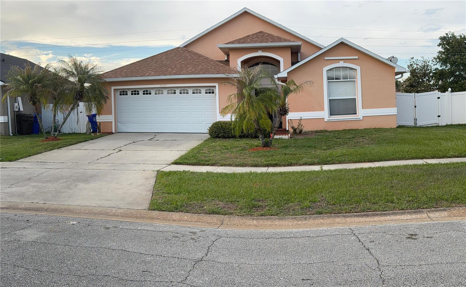 2527 HIKERS CT, KISSIMMEE, FL, 34743