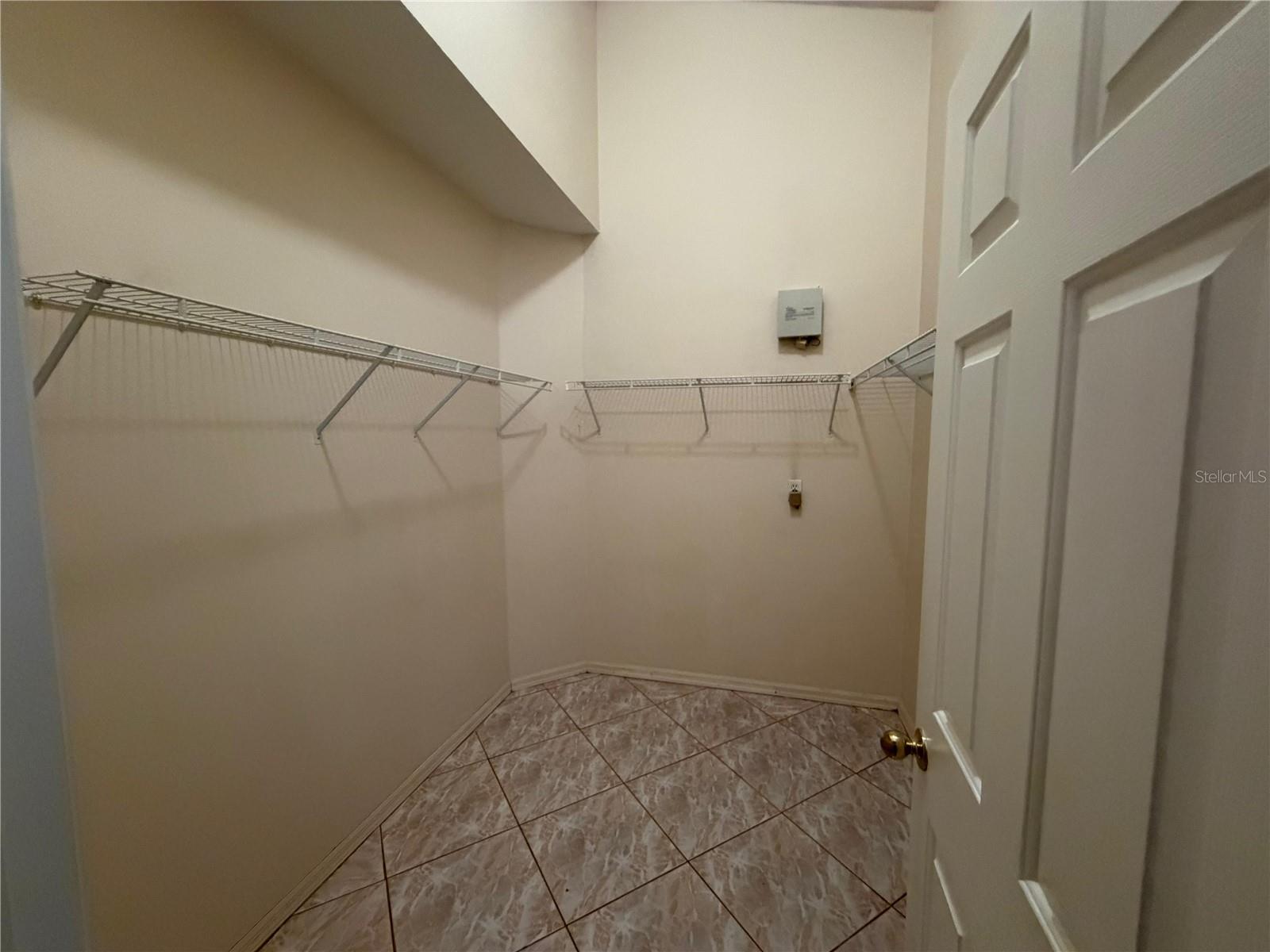 2527 HIKERS CT, KISSIMMEE, FL, 34743