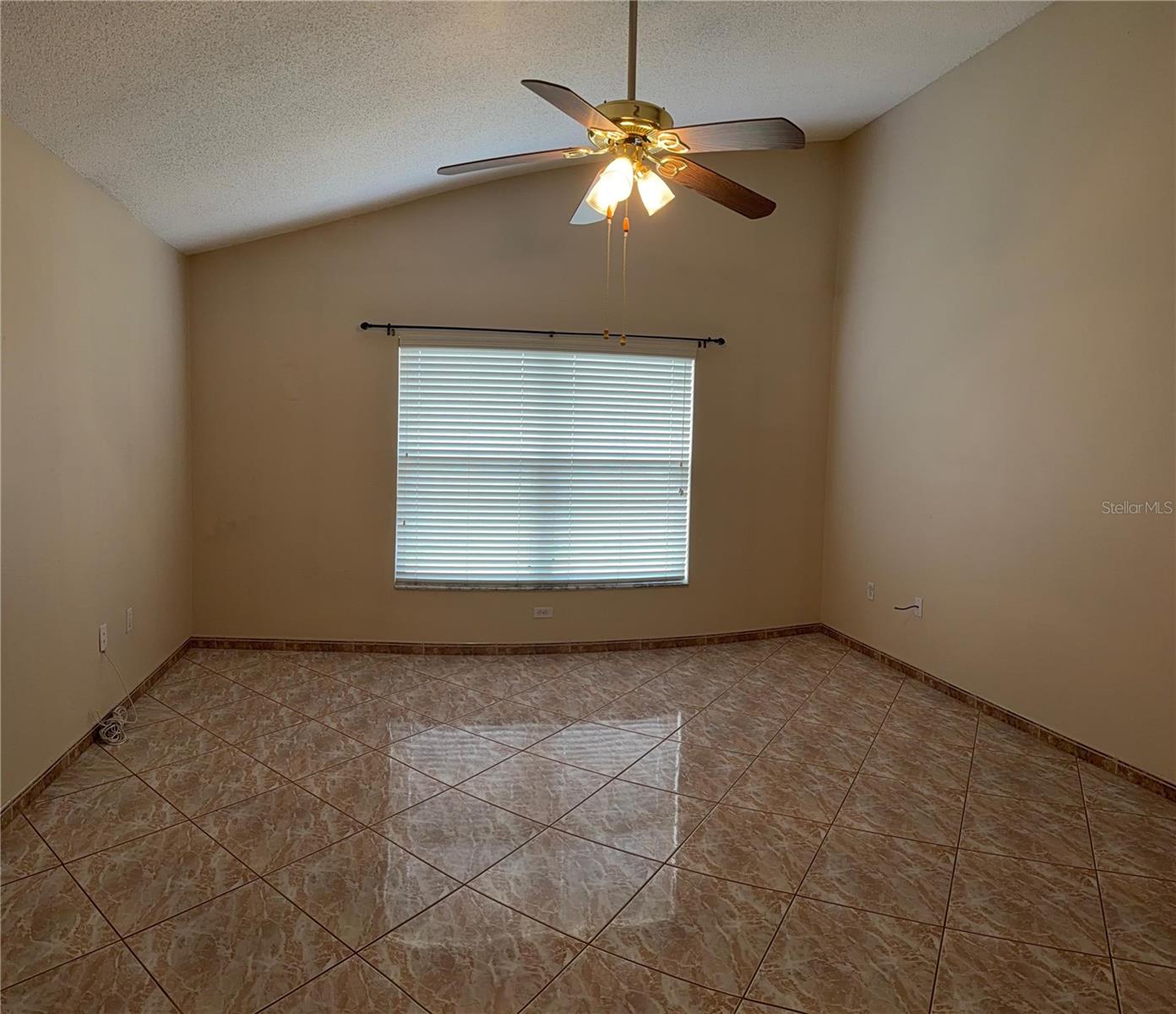 2527 HIKERS CT, KISSIMMEE, FL, 34743