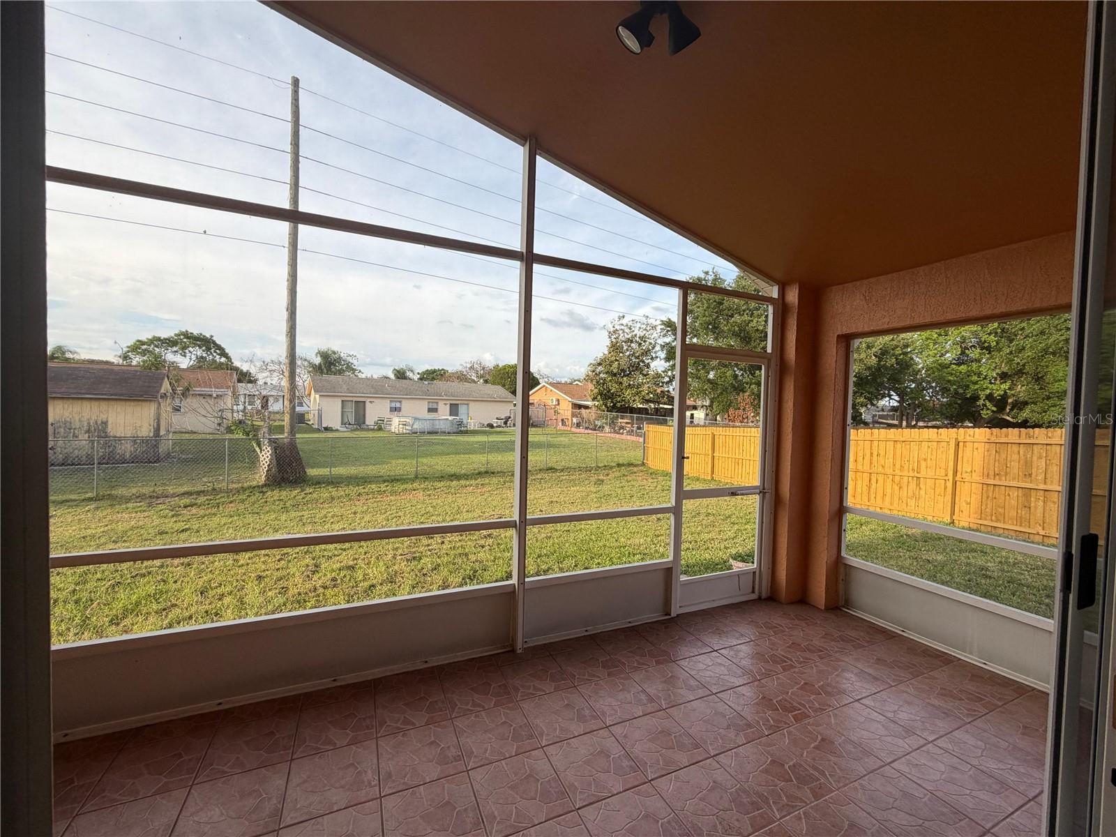 2527 HIKERS CT, KISSIMMEE, FL, 34743