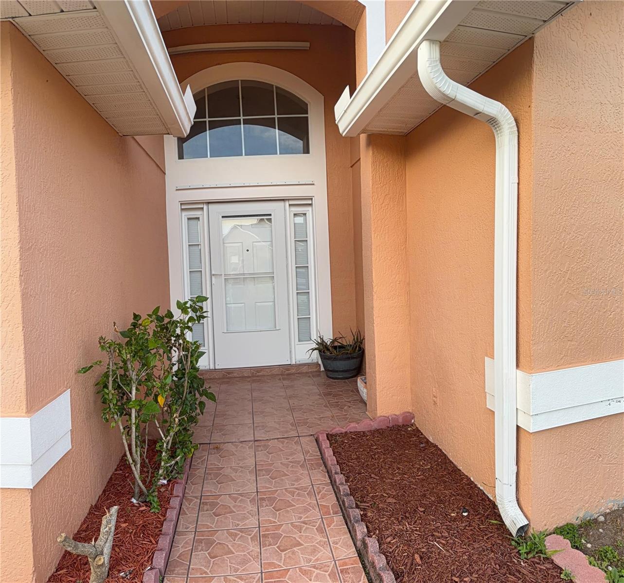 2527 HIKERS CT, KISSIMMEE, FL, 34743