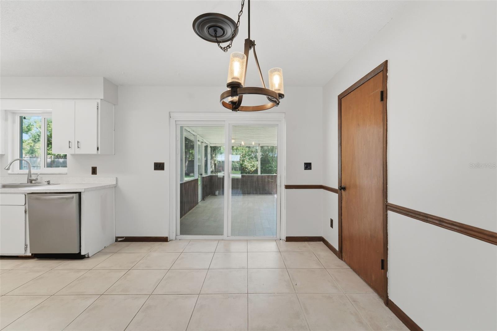 915 E MICHIGAN AVE, DELAND, FL, 32724