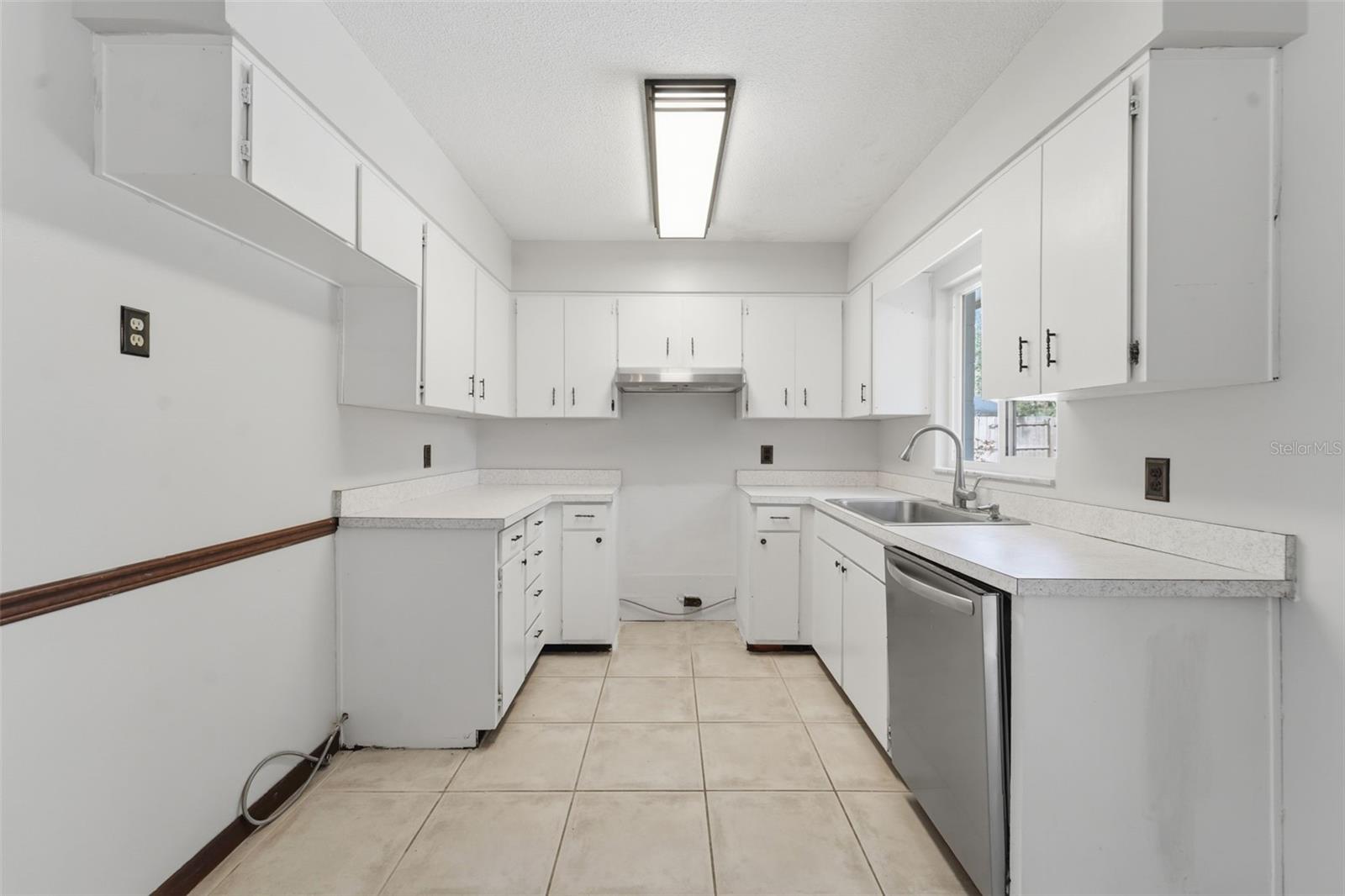915 E MICHIGAN AVE, DELAND, FL, 32724