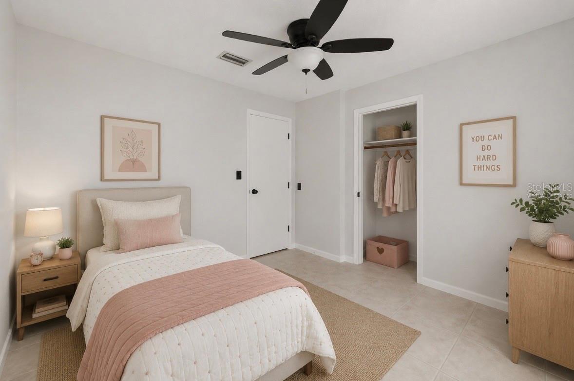 915 E MICHIGAN AVE, DELAND, FL, 32724