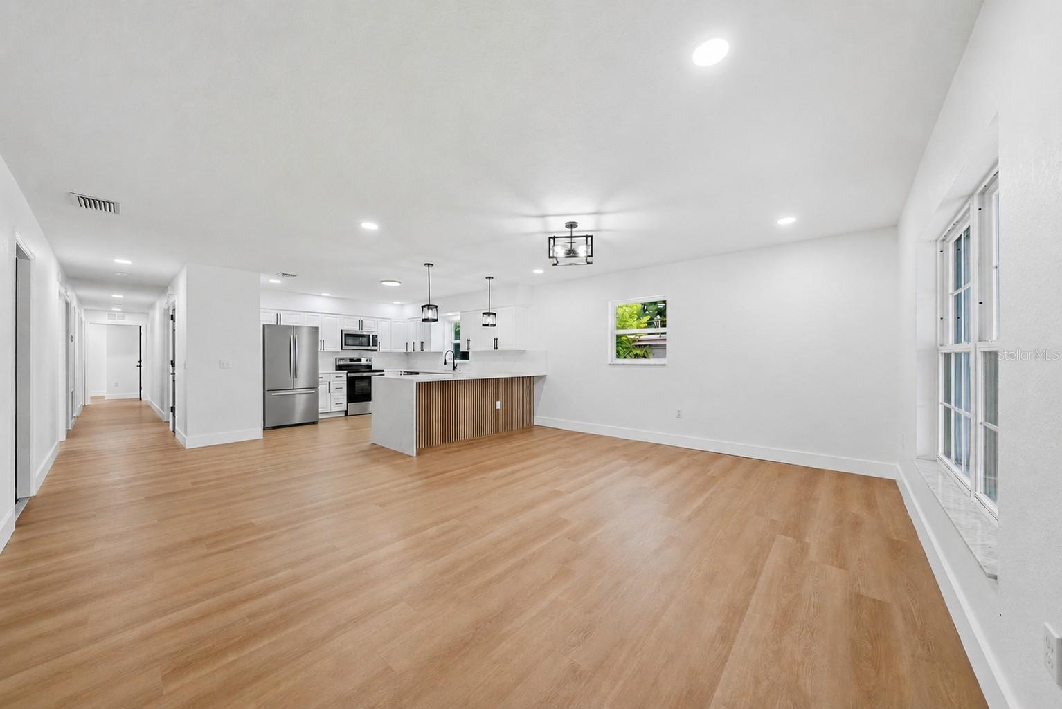 3599 74 AVE N, PINELLAS PARK, FL, 33781