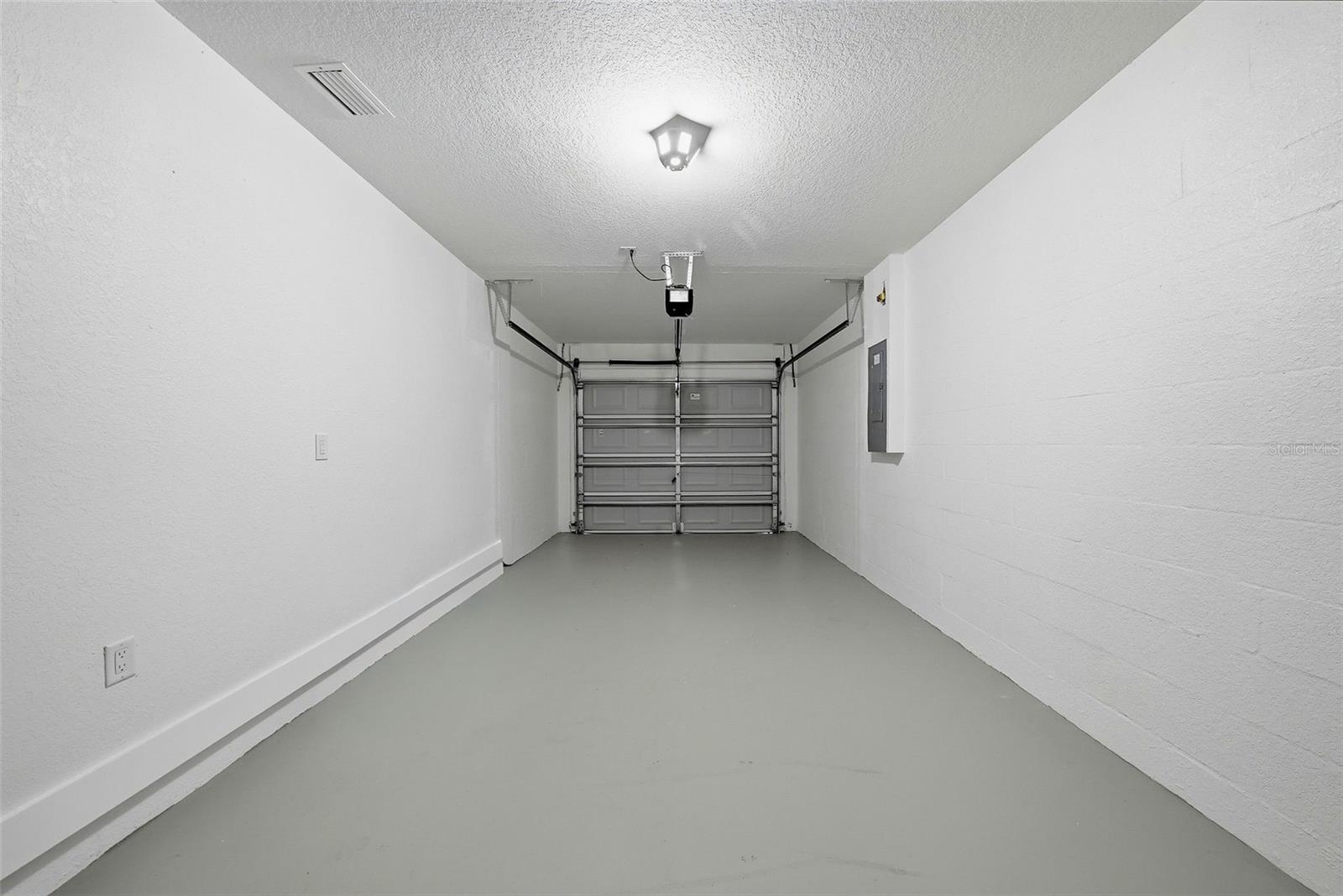 3599 74 AVE N, PINELLAS PARK, FL, 33781