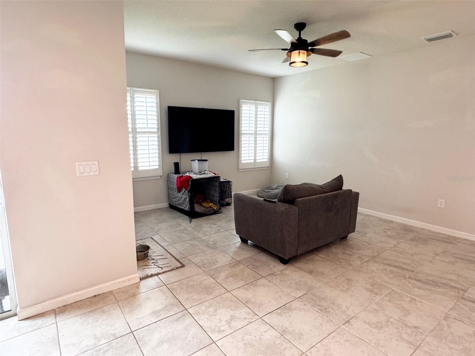 18217 FALLING PINE NEEDLE LN, LAND O LAKES, FL, 34638