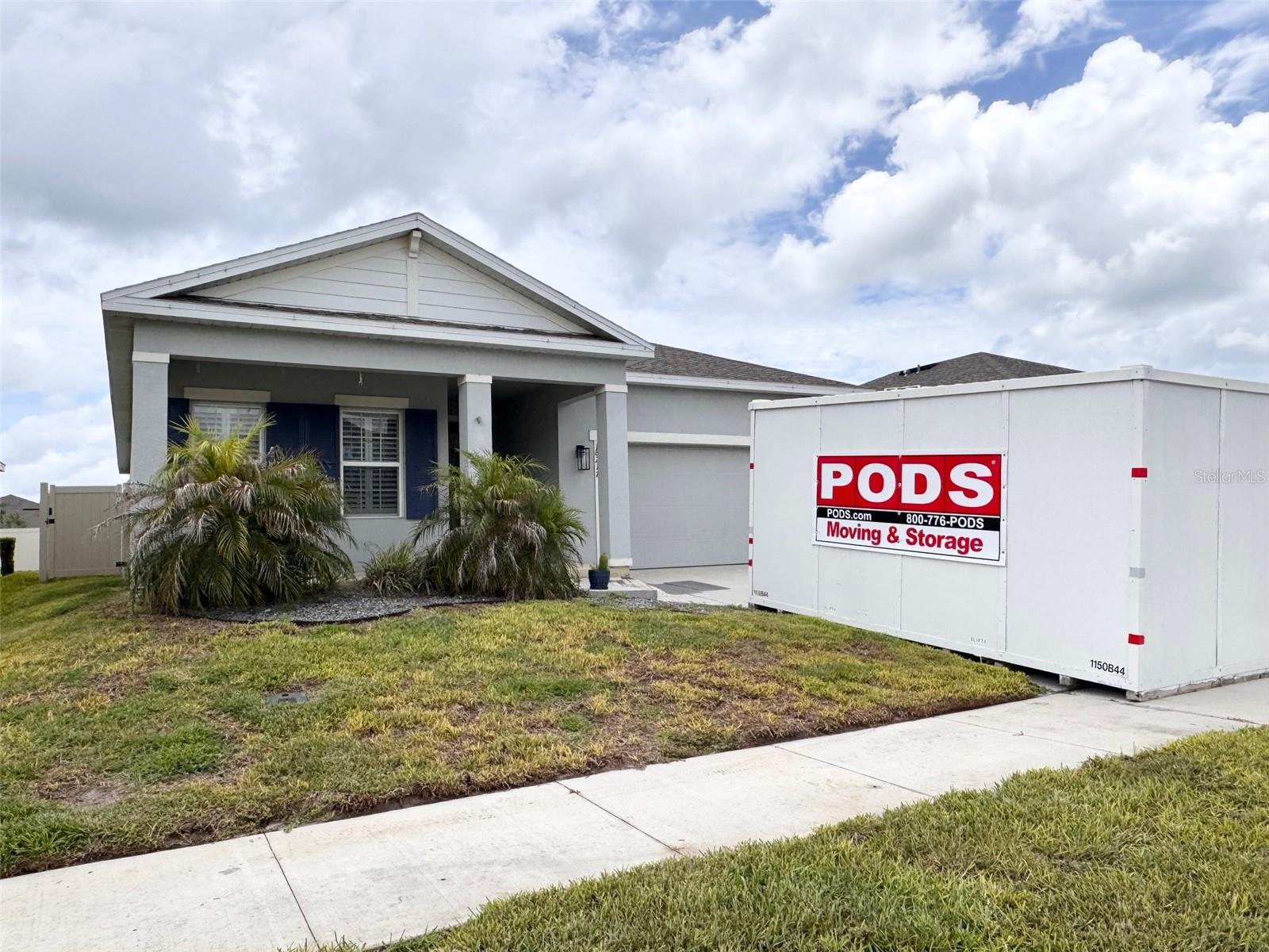 18217 FALLING PINE NEEDLE LN, LAND O LAKES, FL, 34638