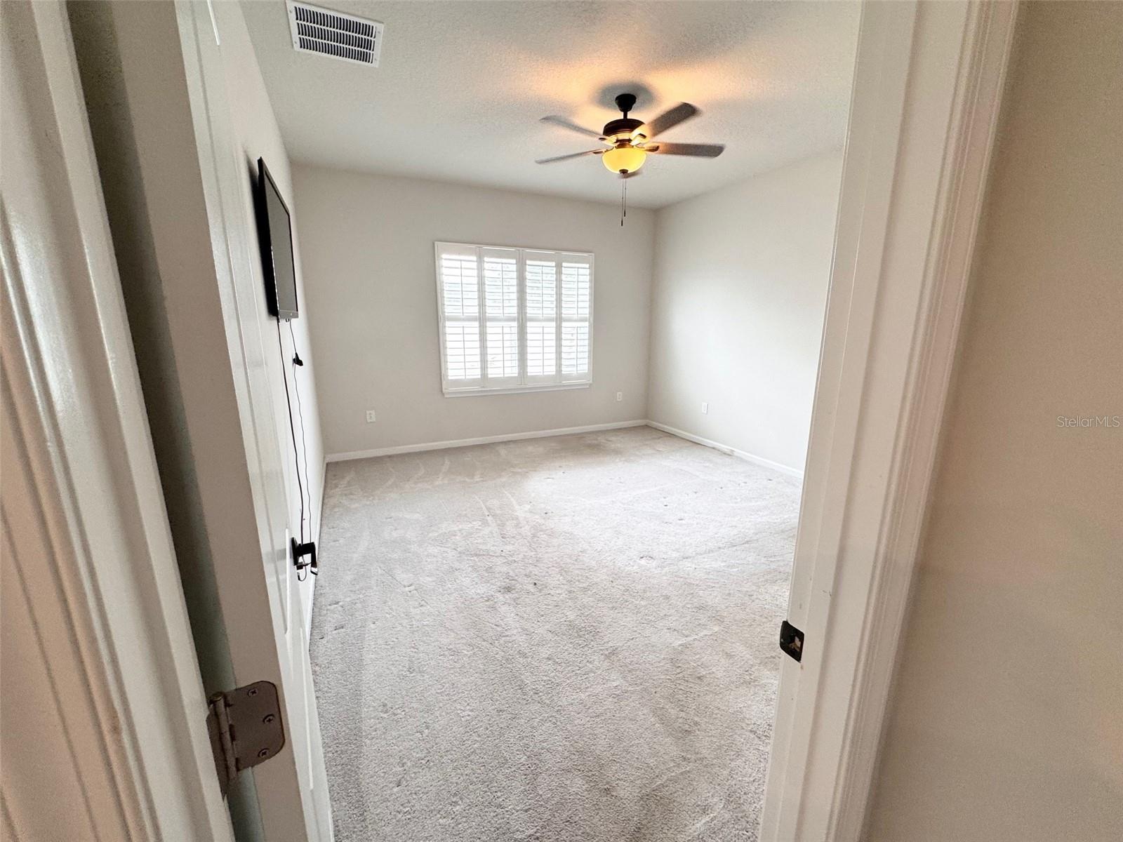 18217 FALLING PINE NEEDLE LN, LAND O LAKES, FL, 34638